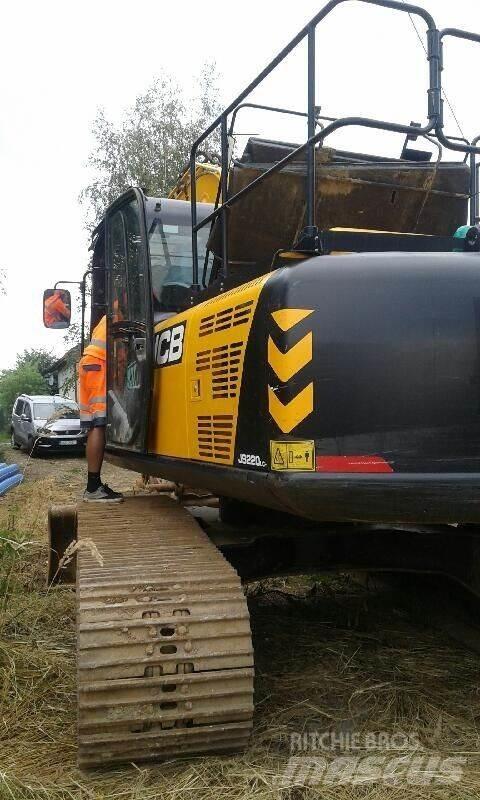 JCB JS220LC Crawler excavators
