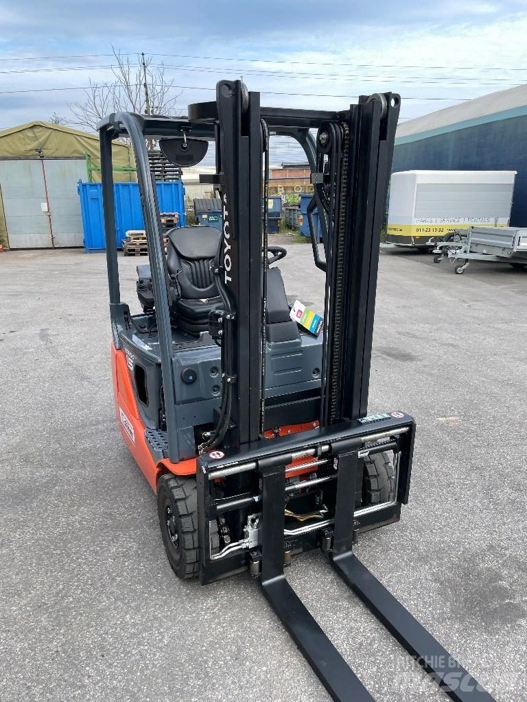 Toyota 8FBE15T Electric forklift trucks