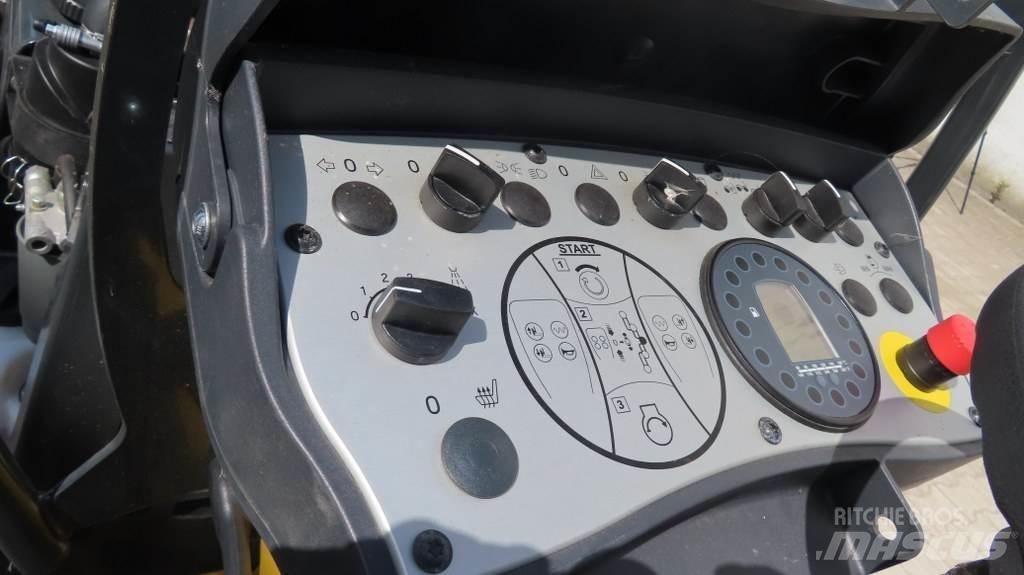 Bomag BW80 AD-5 Twin drum rollers