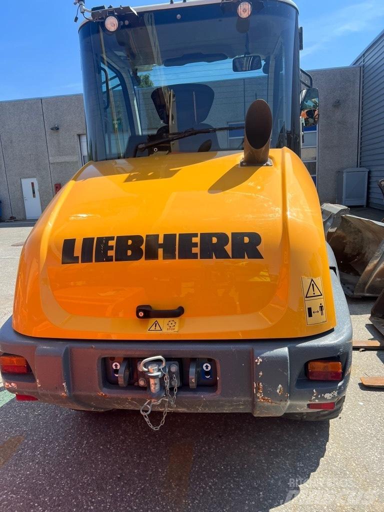 Liebherr L 506 Wheel loaders