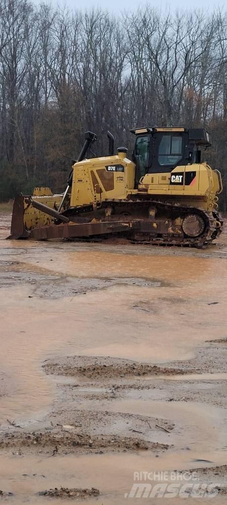 CAT D7E Crawler dozers