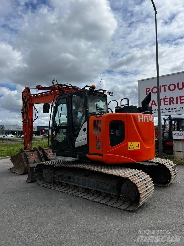 Hitachi ZX 135 US-6 Crawler excavators