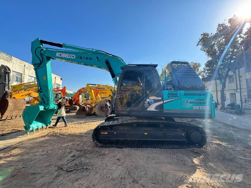 Kobelco SK 200 Crawler excavators