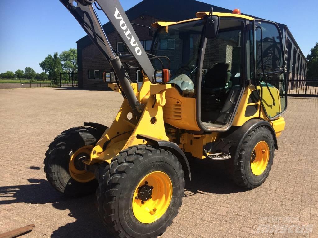 Volvo L 25 F Wheel loaders