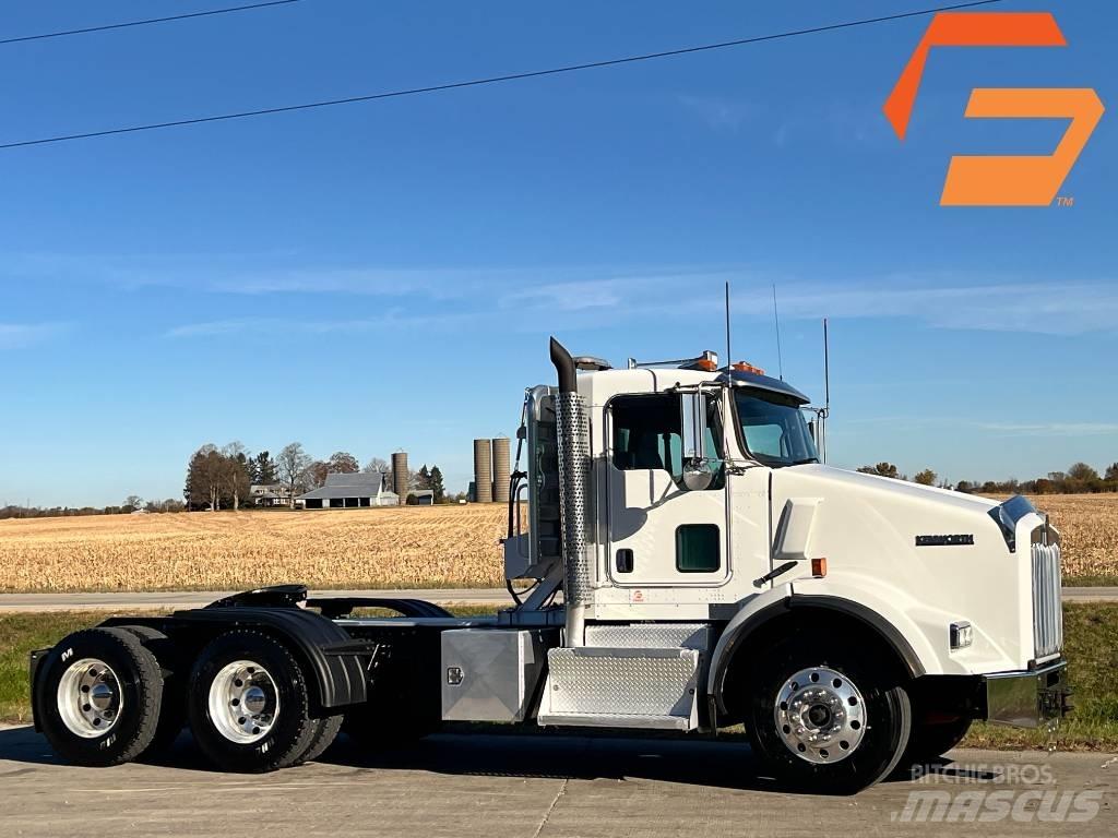 Kenworth T 800 Prime Movers