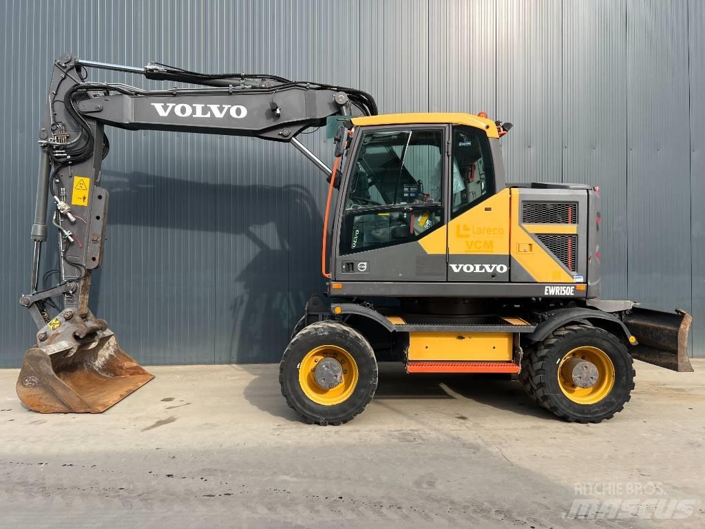 Volvo EWR150E Wheeled excavators