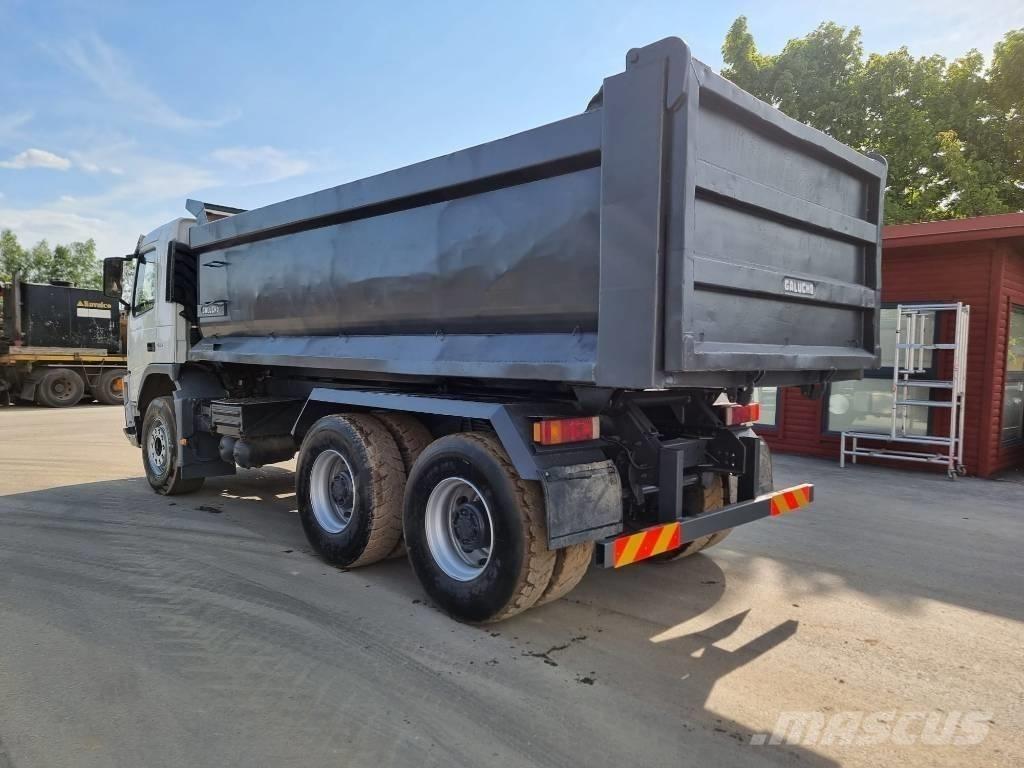 Volvo FM 420 6X4 Skip bin truck