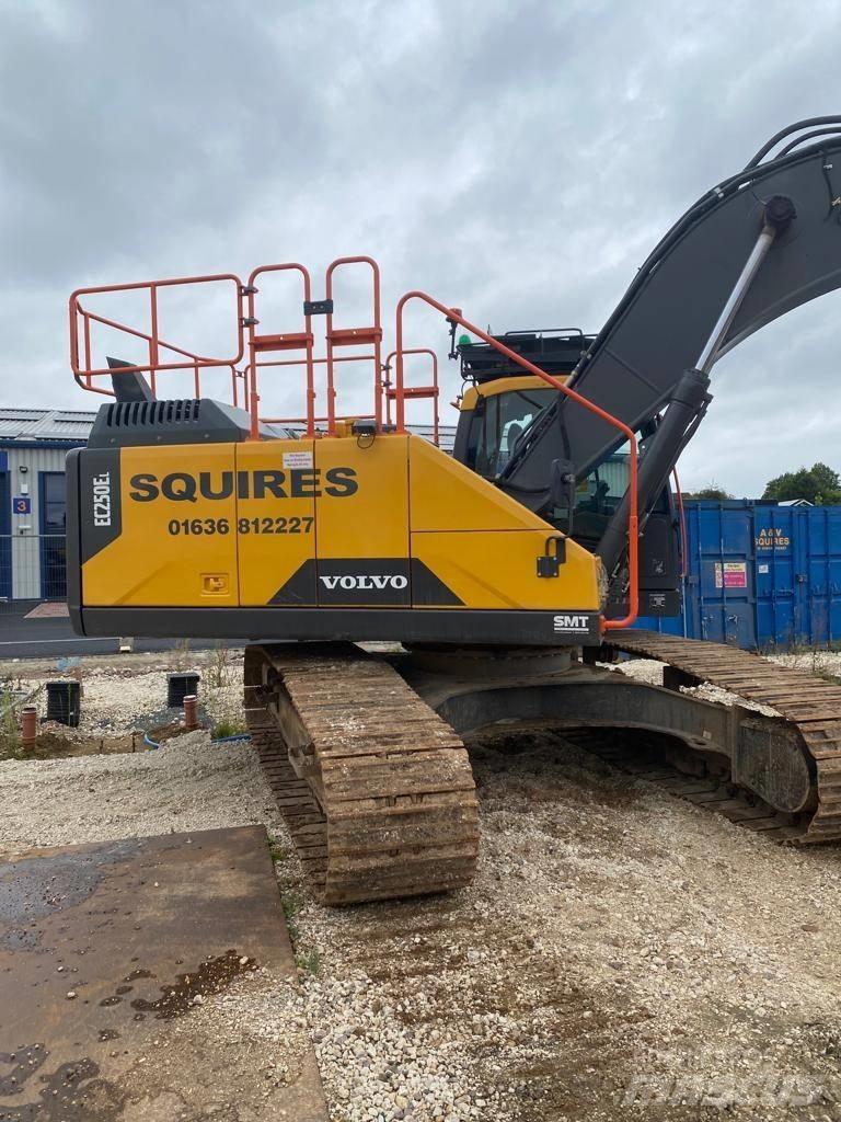 Volvo EC250 E L Crawler excavators
