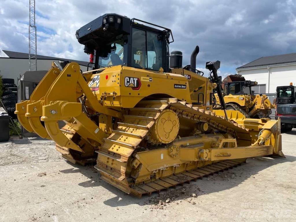 CAT D 6 XE LGP Crawler dozers