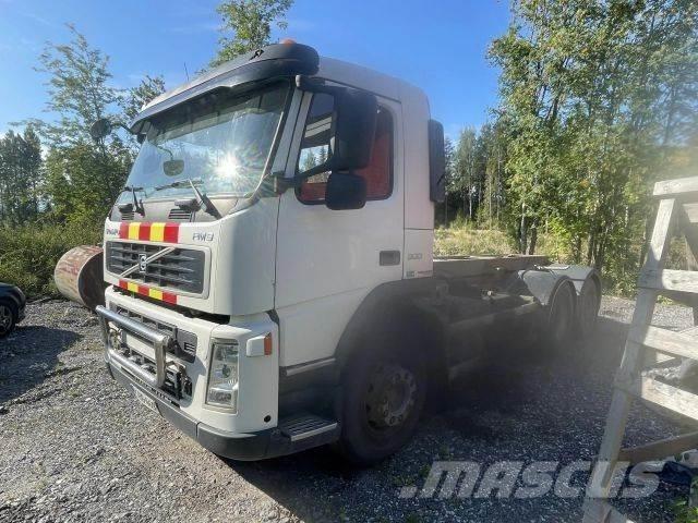 Volvo FM9 Demountable trucks