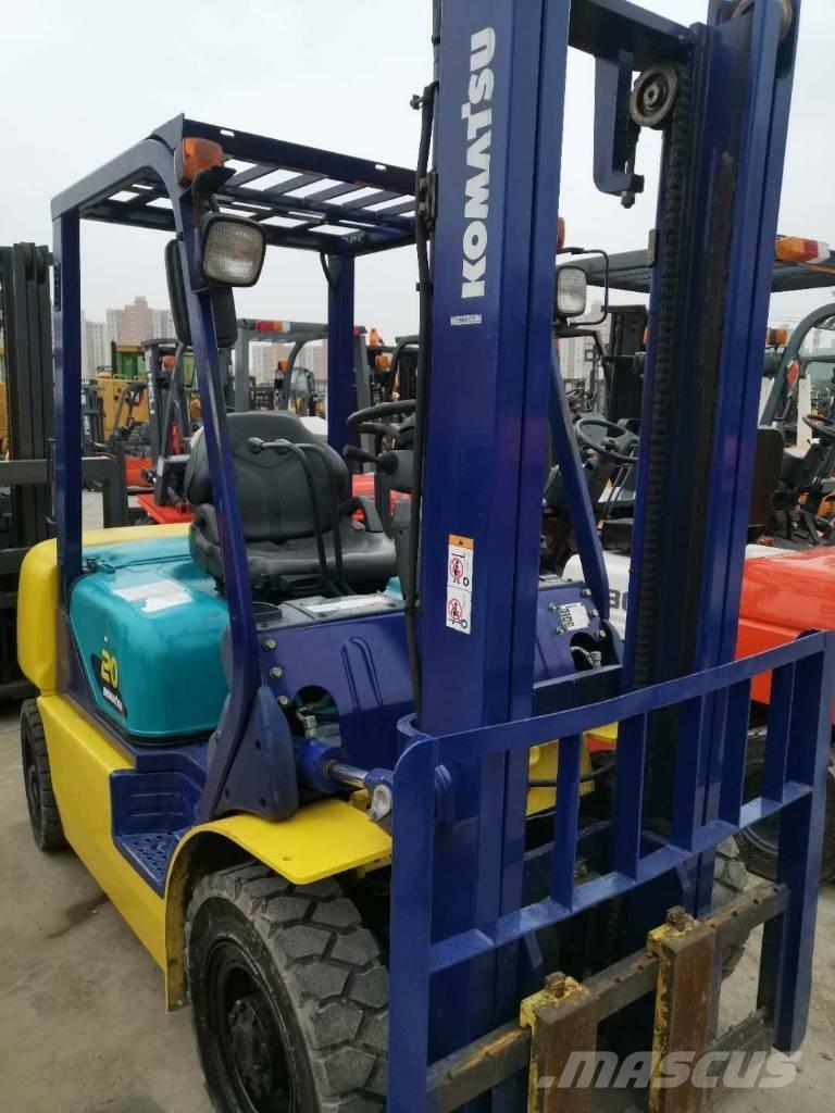 Komatsu 30 Telescopic handlers