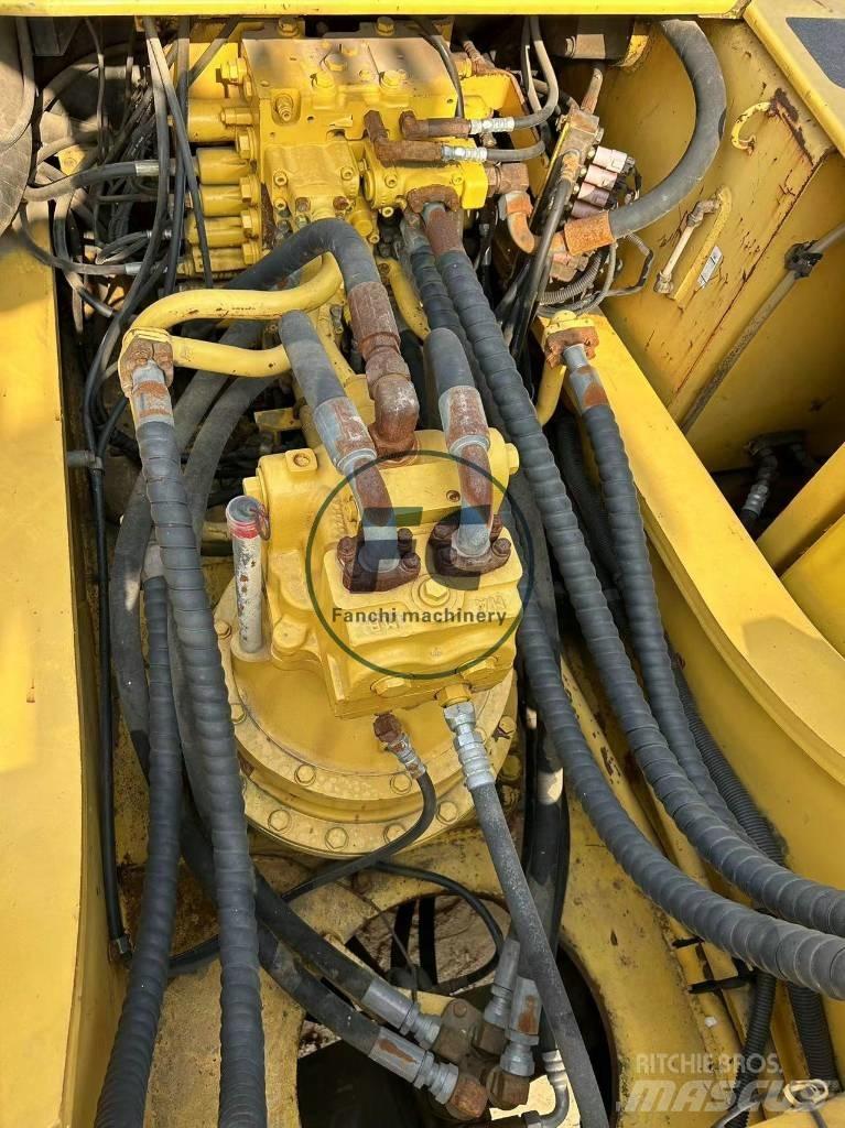 Komatsu PC 360 Crawler excavators