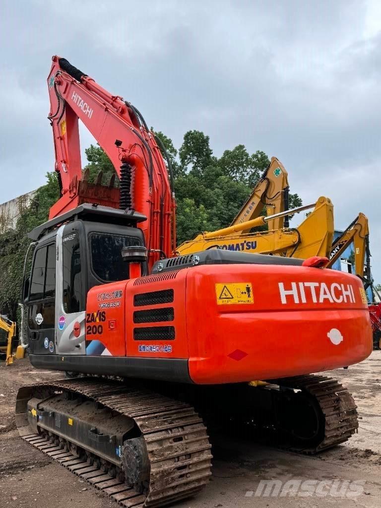 Hitachi ZX 200 Crawler excavators