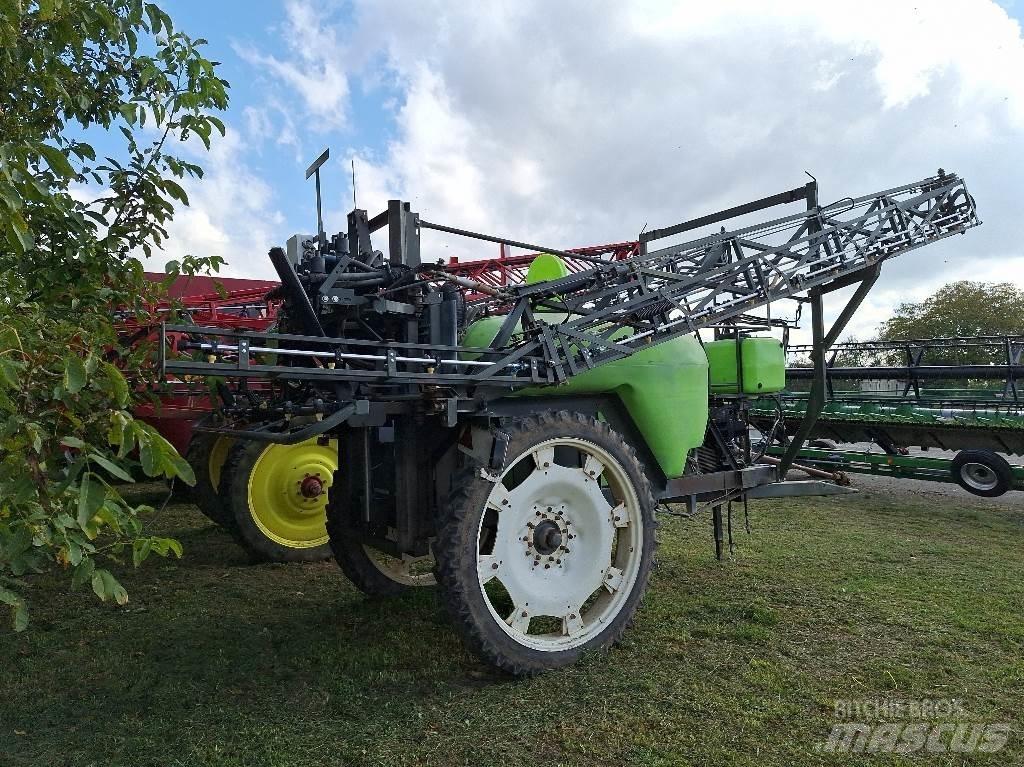 Tecnoma GT 30 Trailed sprayers