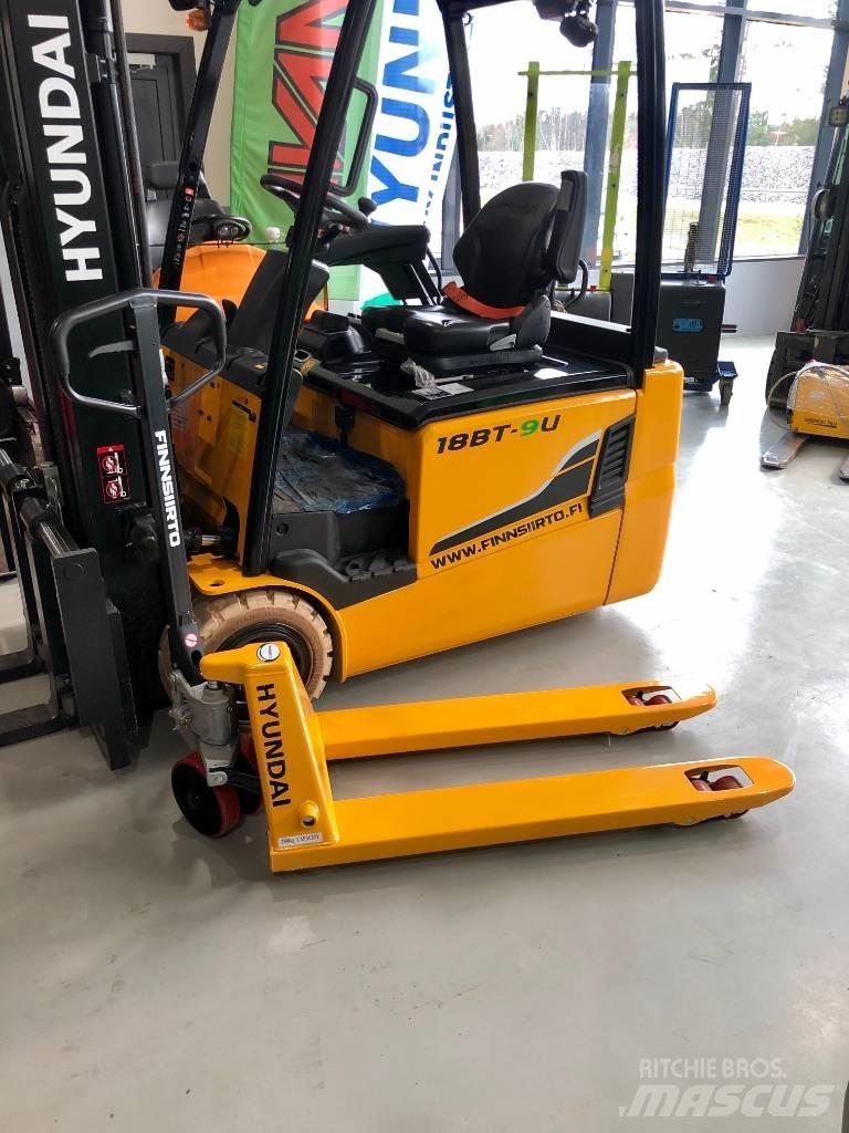 Hyundai 25HP Hand pallet truck