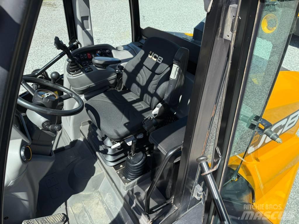 JCB TM 320 Telehandlers