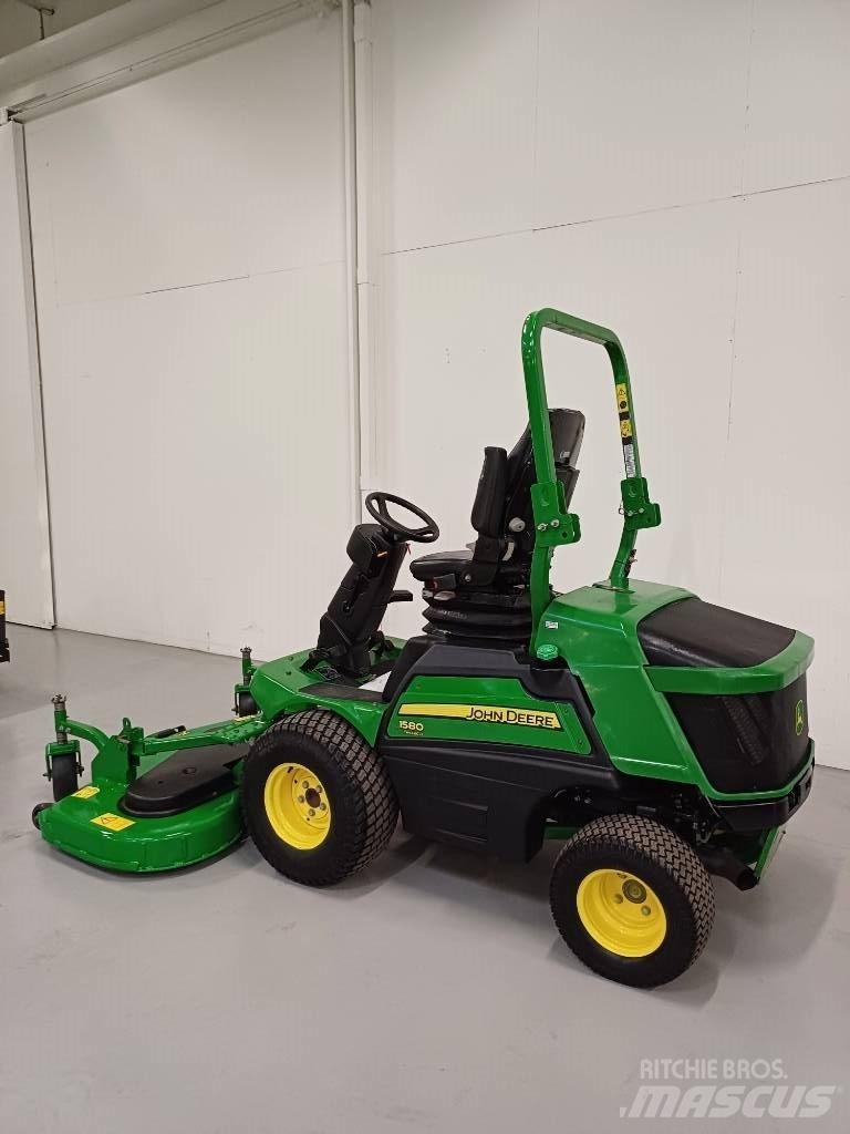 John Deere 1580 Riding mowers