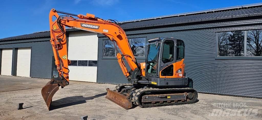 Doosan DX 85r -3 Mini excavators  7t - 12t