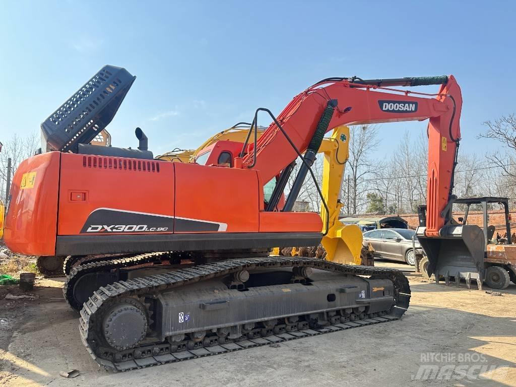 Doosan DX 300LC-9C Crawler excavators