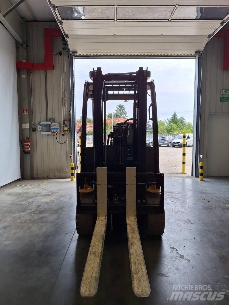Yale ERP 30 VL Electric forklift trucks