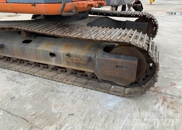 Hitachi ZX 125 Crawler excavators