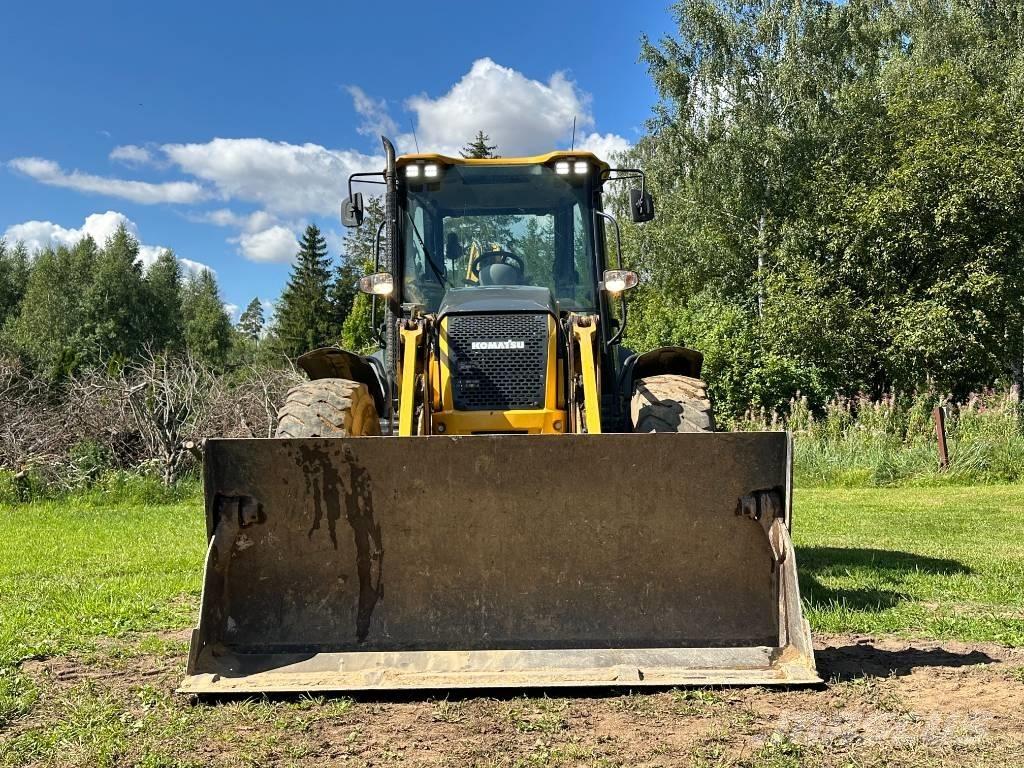 Komatsu WB 97 S-8 Backhoe