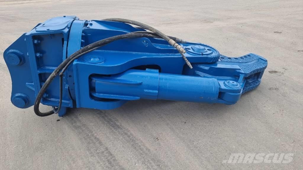 VTN MT-25 Crushers