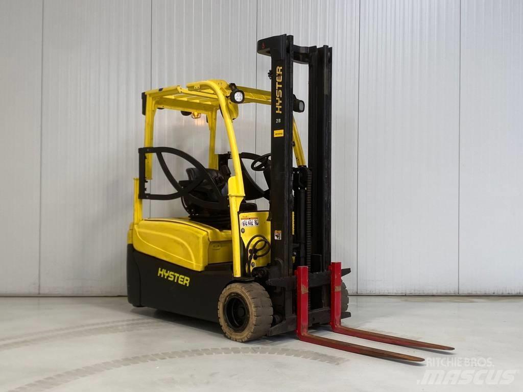 Hyster J2.0XNT lwb Electric forklift trucks