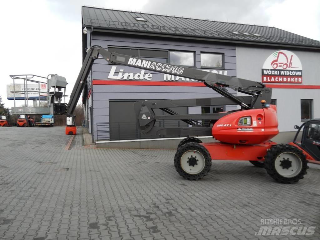Manitou 200 ATJ Compact self-propelled boom lifts