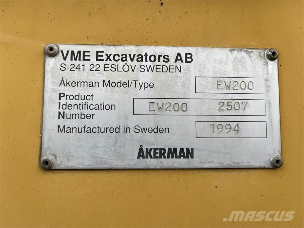 Åkerman EW200 4X4 Wheeled excavators