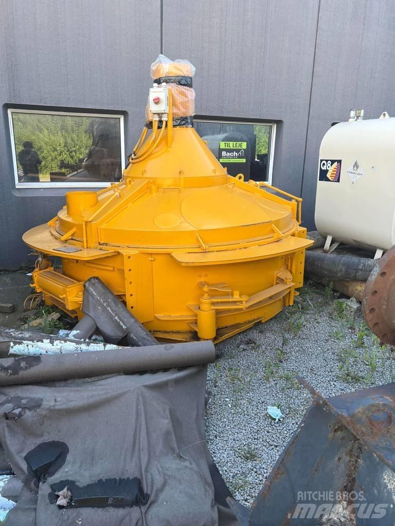  Ukendt ukendt Concrete/mortar mixers