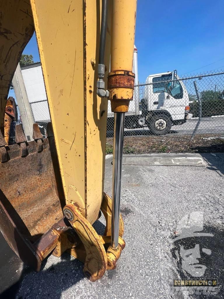 DEERE 310G Backhoe