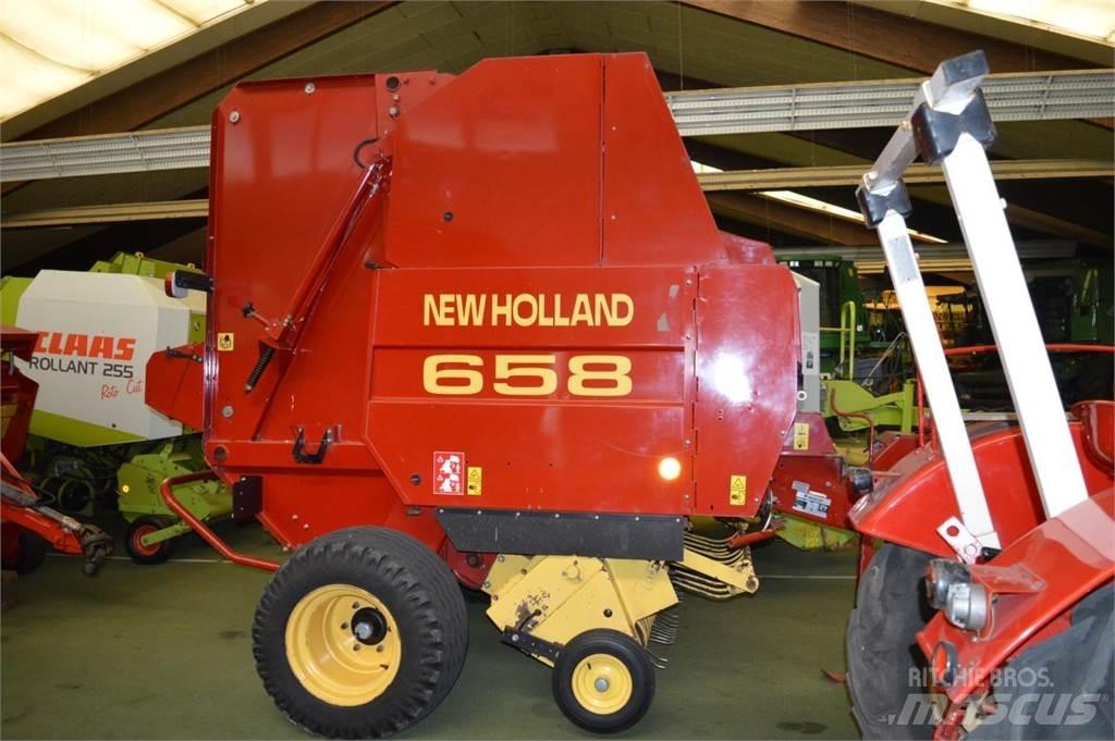 New Holland 658 Round balers