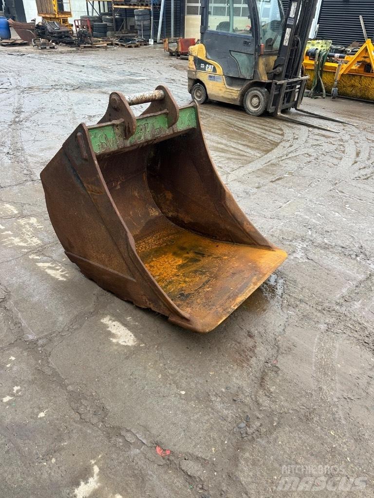  Andet Graveskovl Buckets