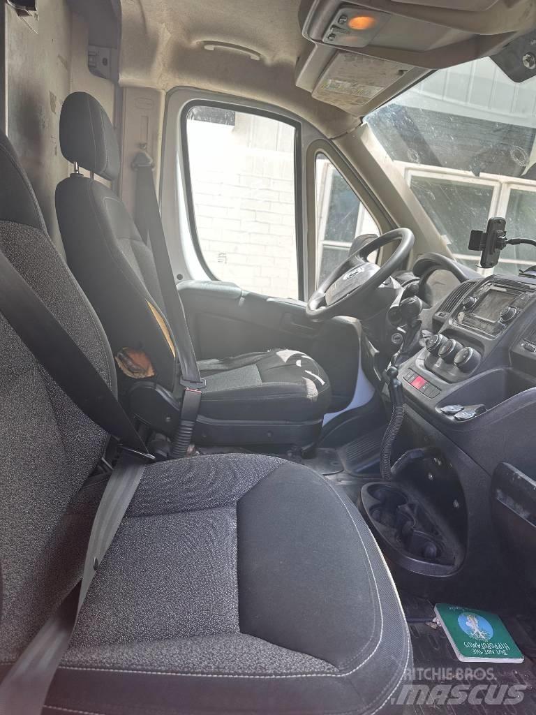 Dodge promaster Box trucks