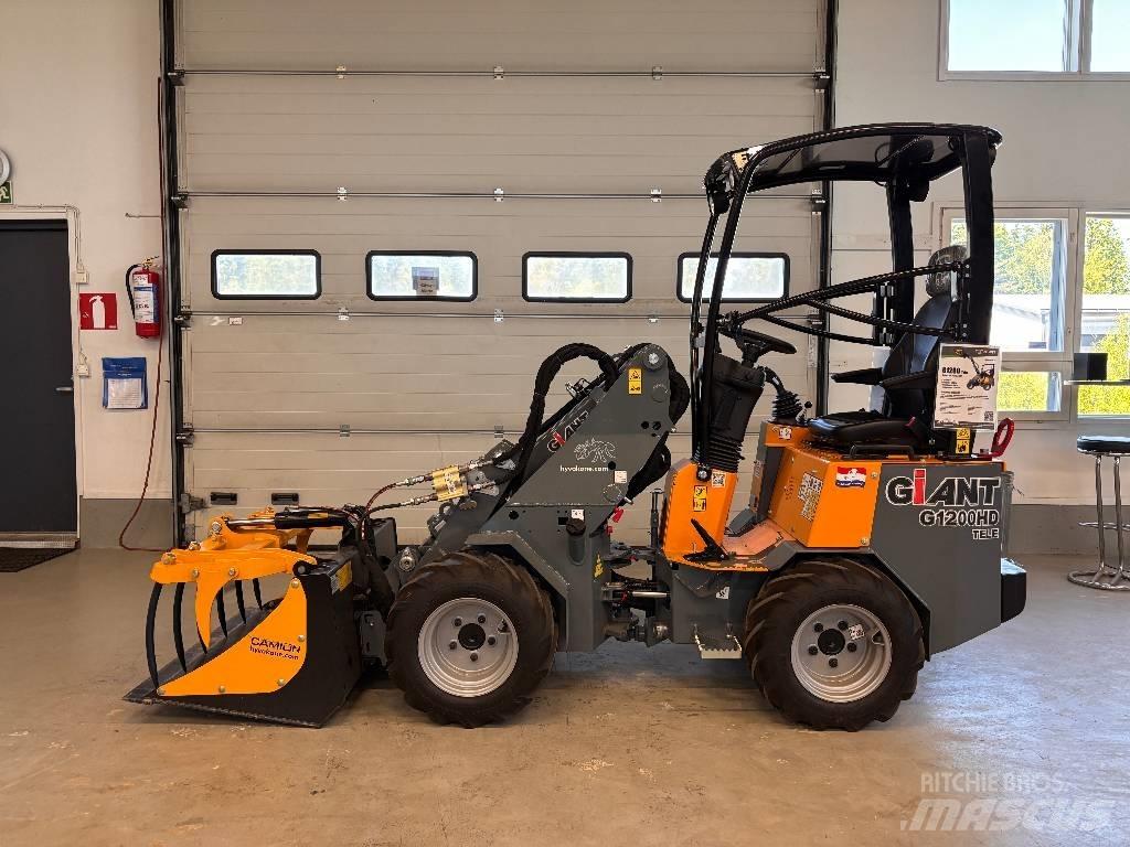 GiANT G 1200 TELE Multi-purpose loaders