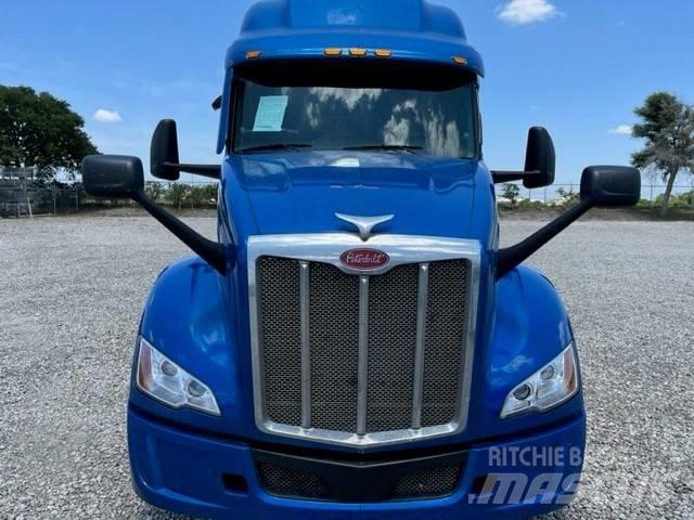 Peterbilt 579 Prime Movers