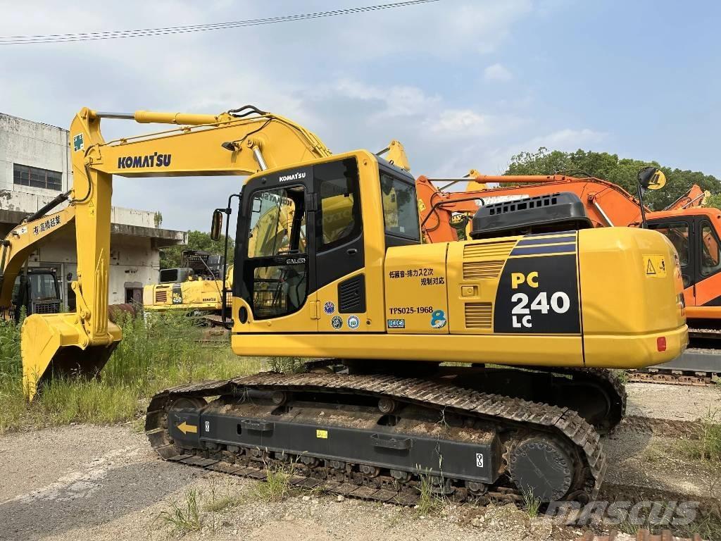 Komatsu PC 240 LC-8 Crawler excavators
