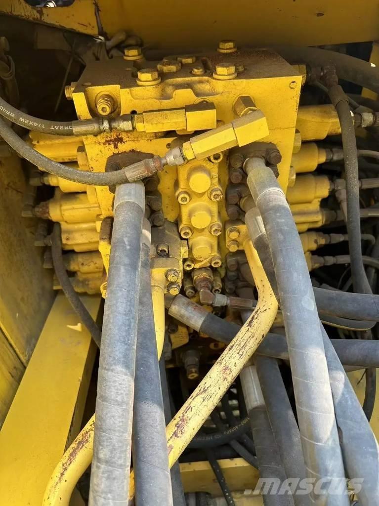 Komatsu PC 240 LC-8 Crawler excavators