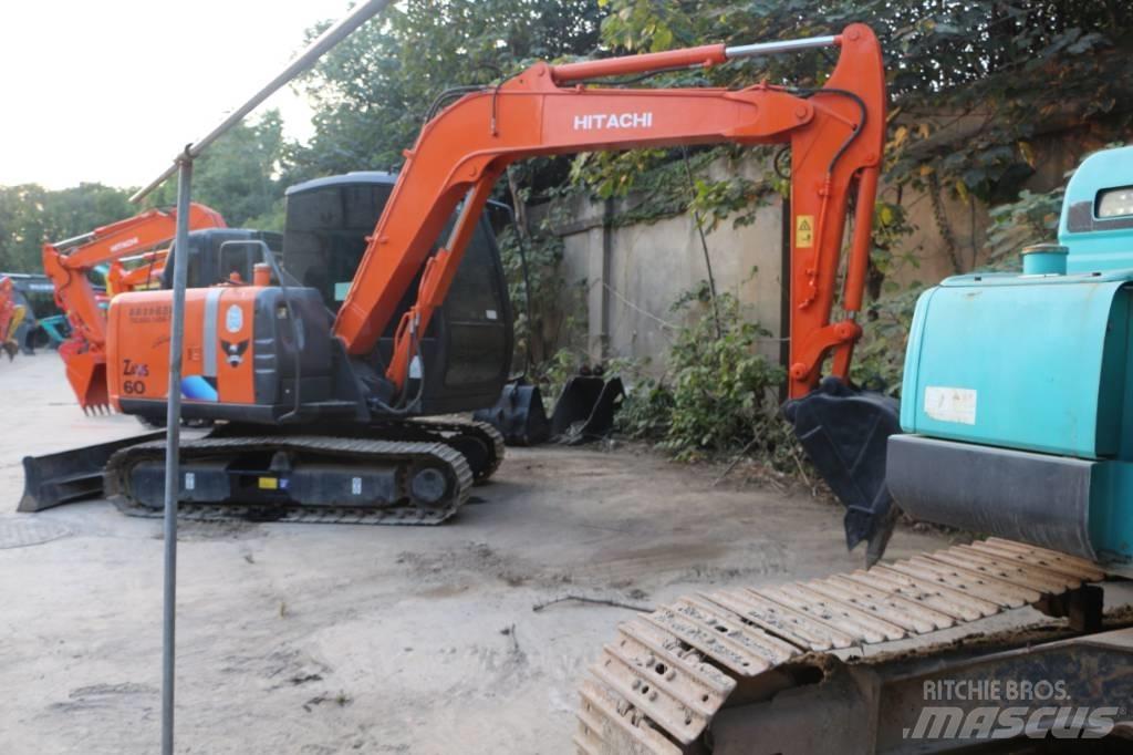 Hitachi 60 Crawler excavators