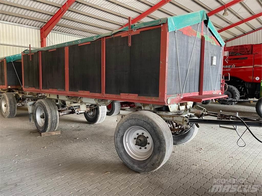 Fortschritt HW 80 Tipper trailers