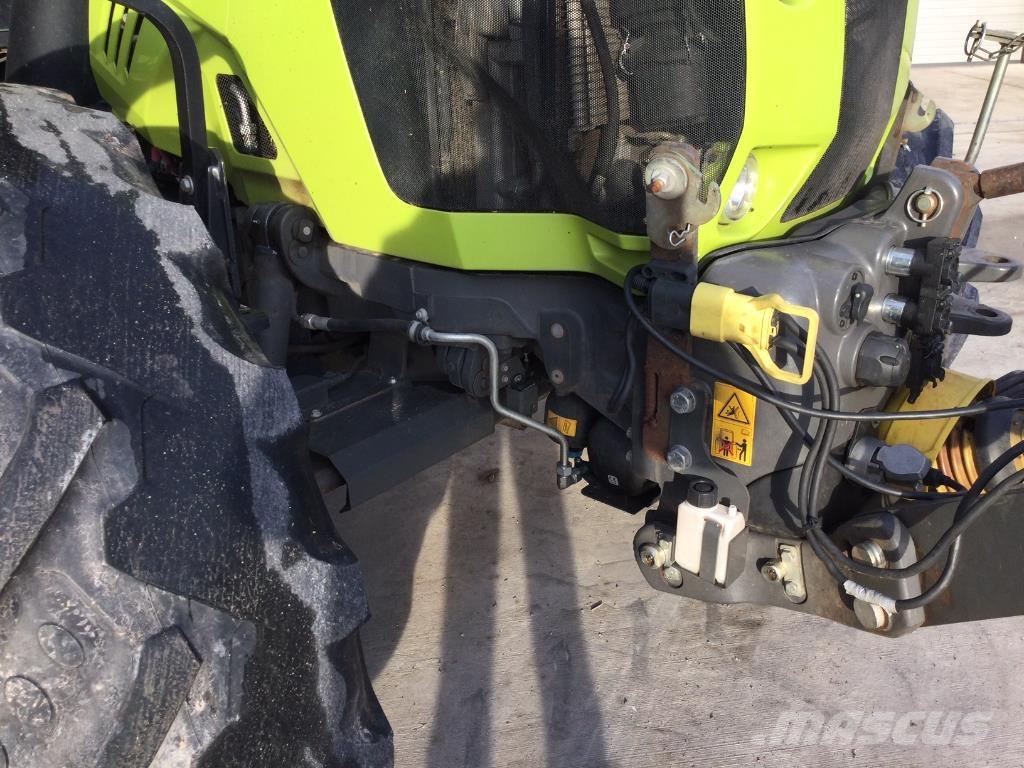 CLAAS ARION 550 Tractors