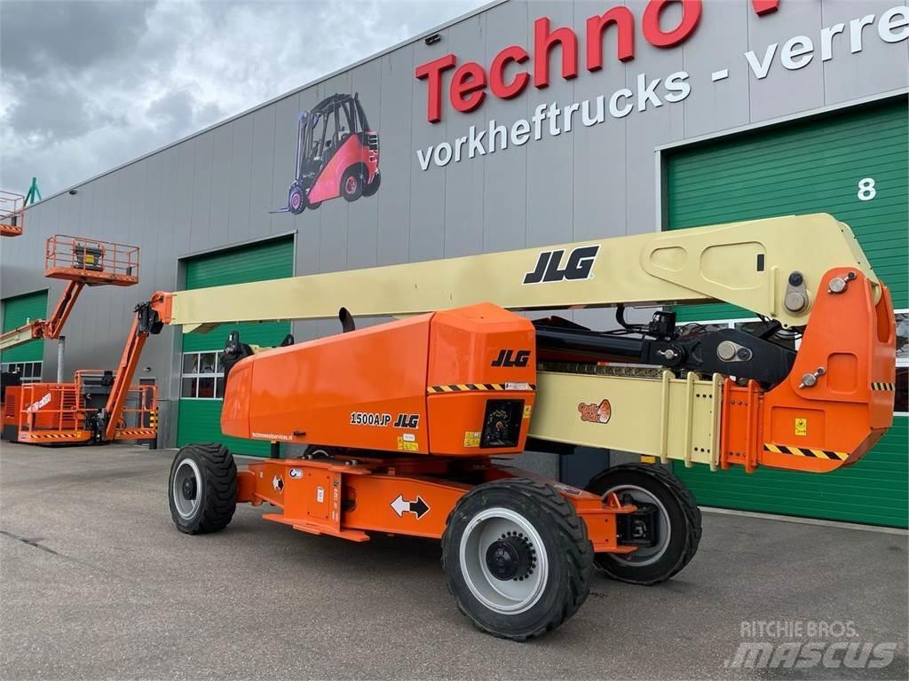 JLG 1500AJP Articulated boom lifts