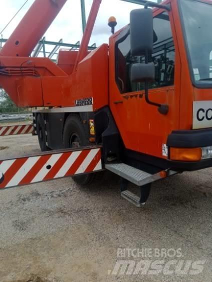Liebherr LTM 1030-2 Rough terrain cranes