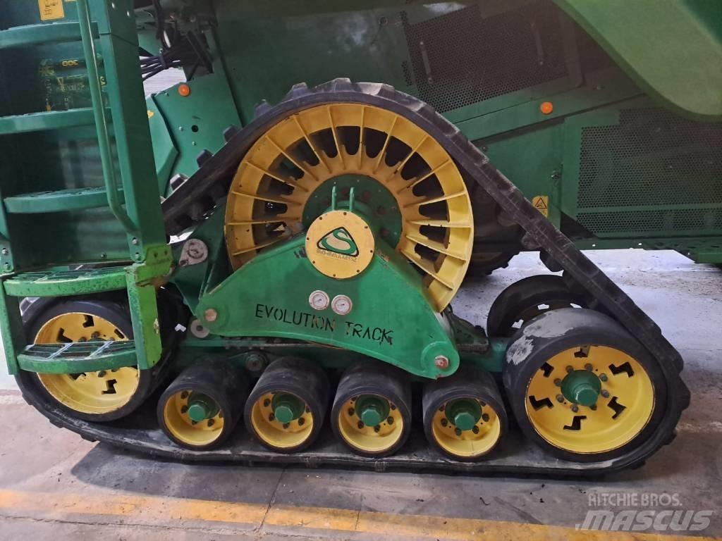 John Deere S 660 Combine harvesters