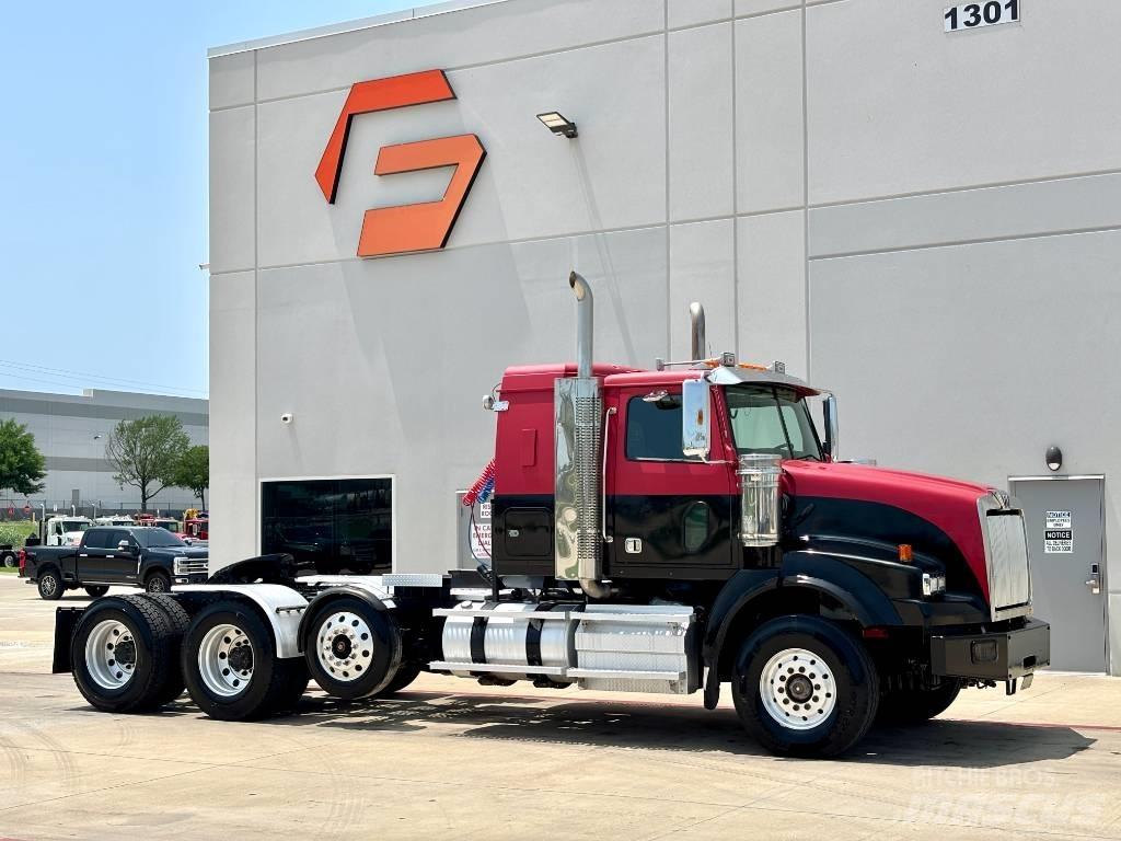 Western Star 4900 Prime Movers