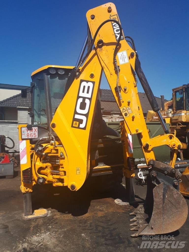 JCB 3 CX Backhoe
