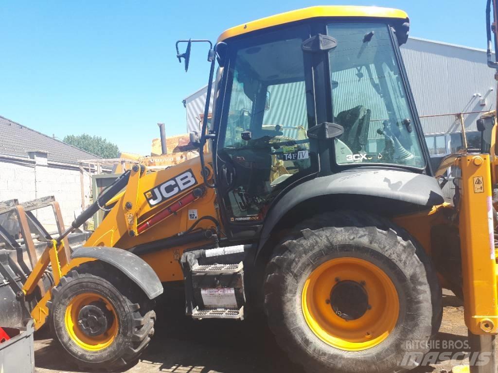 JCB 3 CX Backhoe