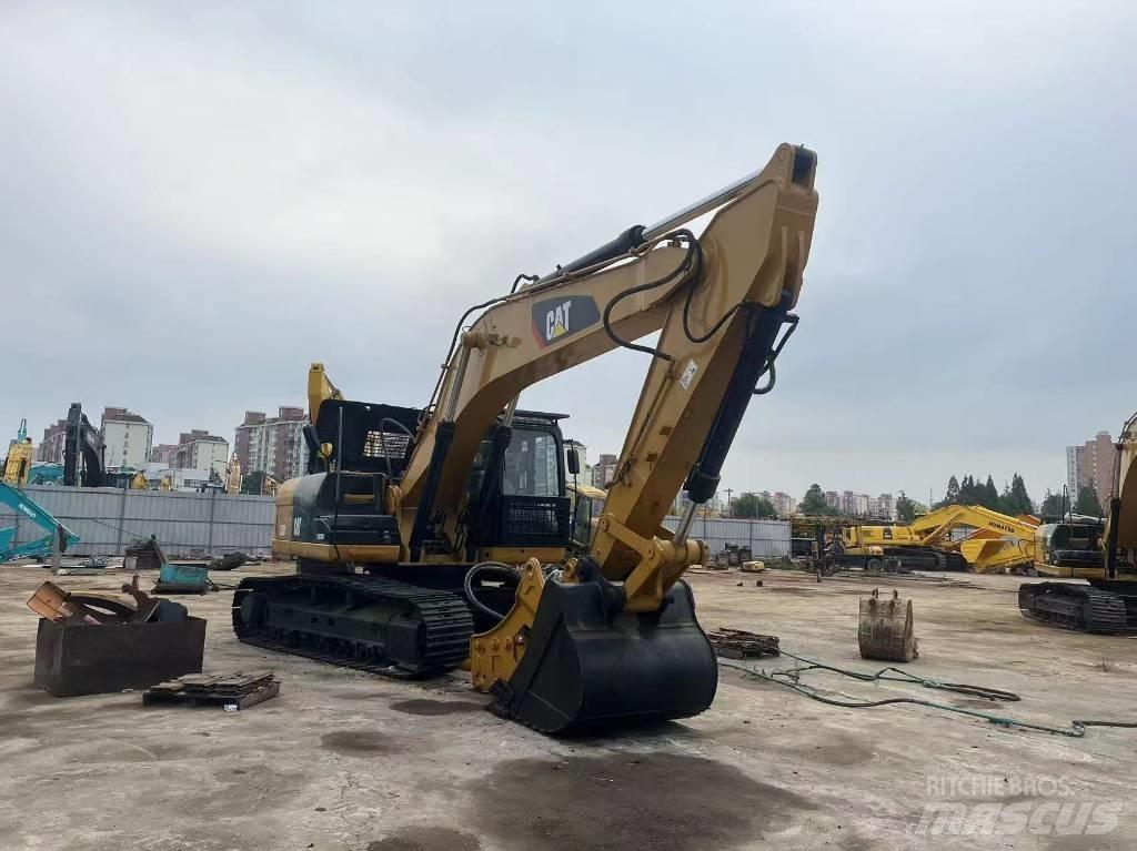 CAT 325D Crawler excavators