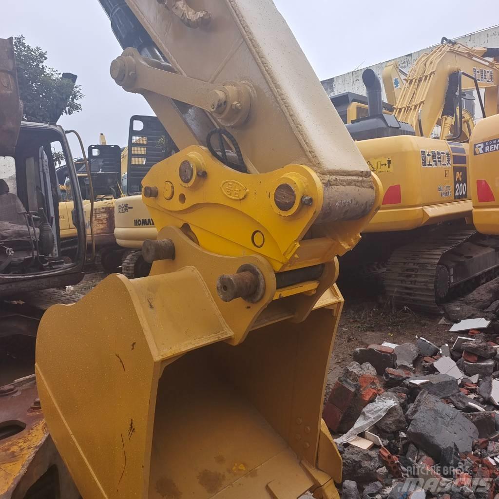 CAT 320 D Crawler excavators